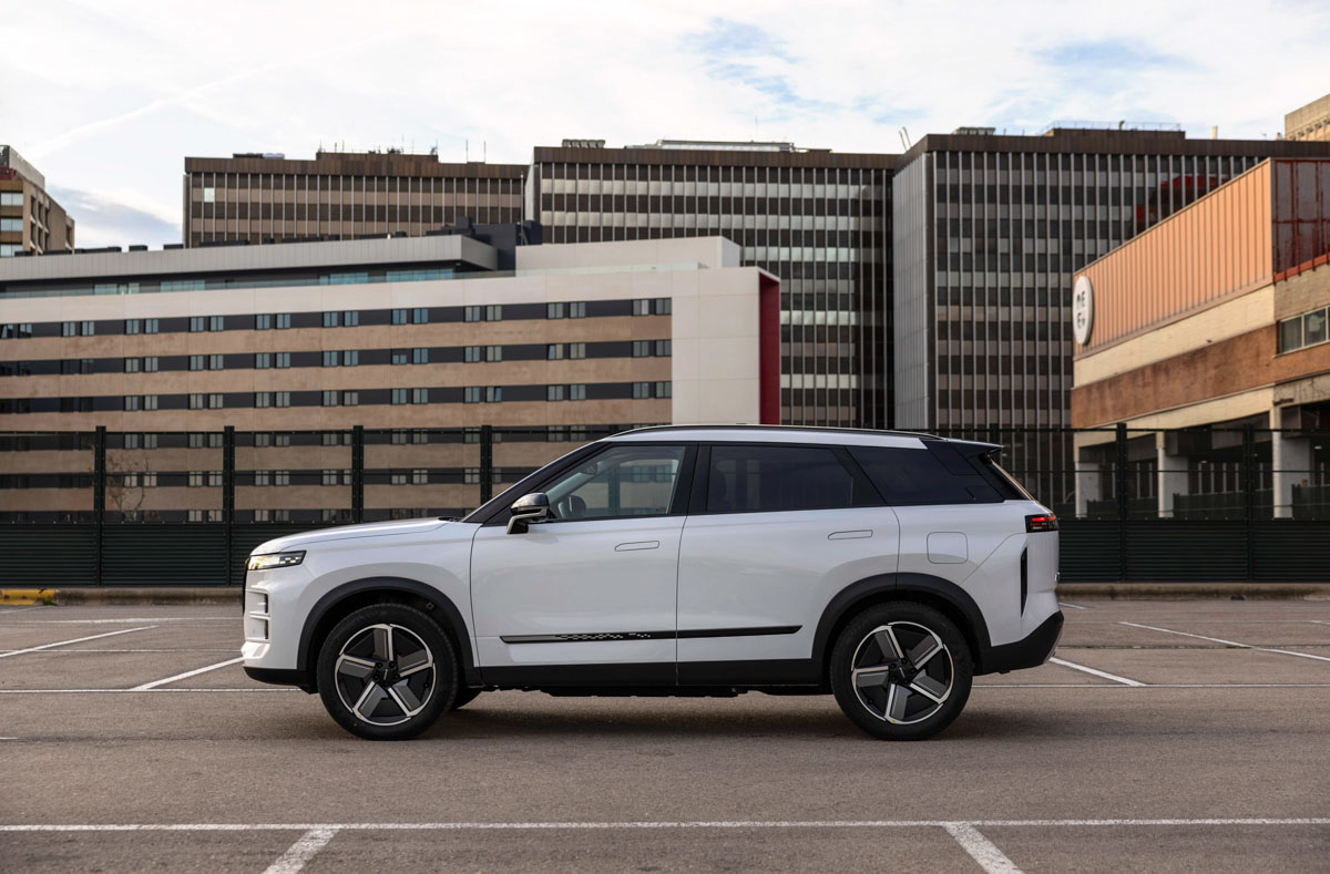 JAECOO 7 PHEV en carretera