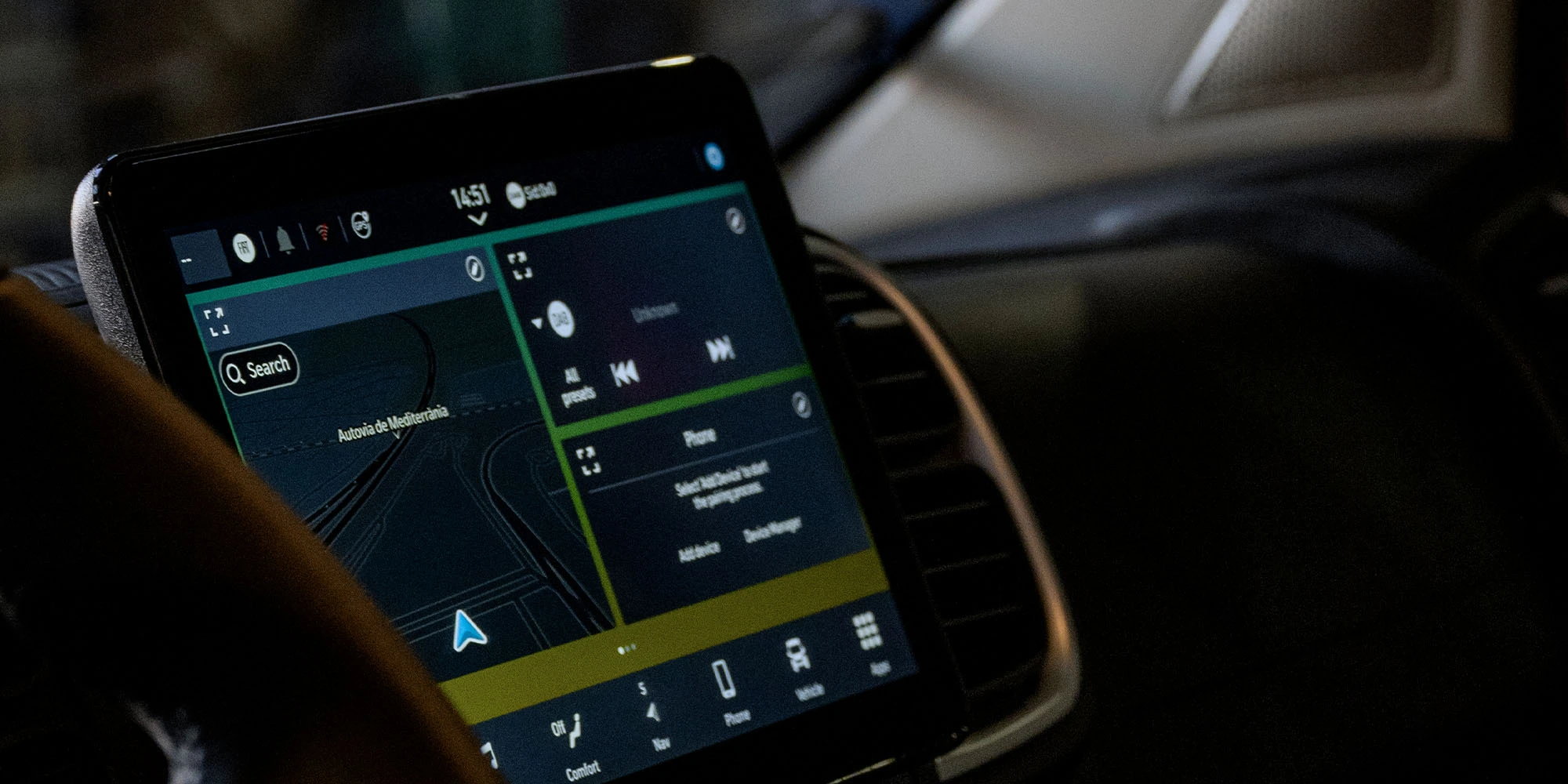 Pantalla multimedia del Fiat Professional E-Ducato eléctrico