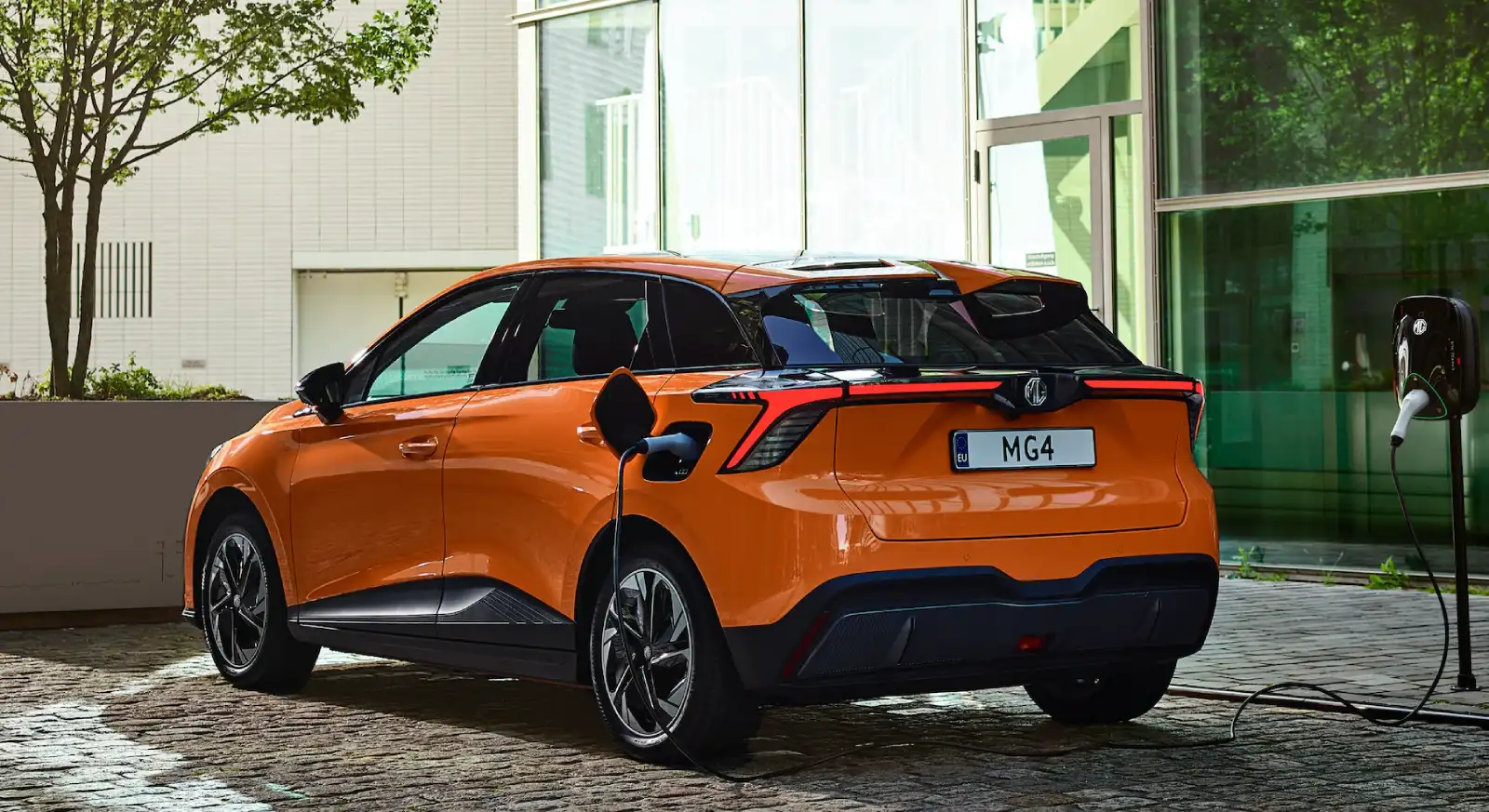 Oferta renting MG4 Standard exterior