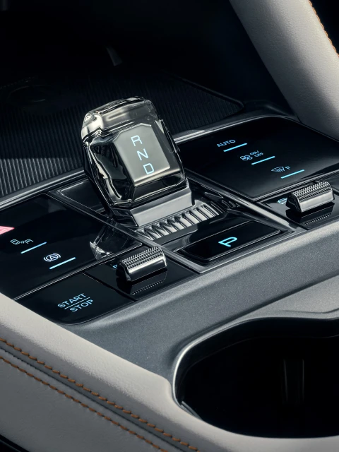 Oferta renting BYD Seal U DM-i Boost interior