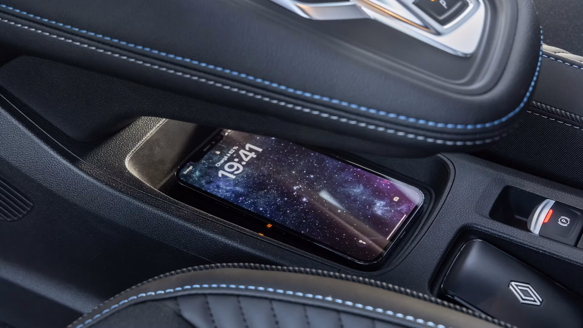 Cargador inalámbrico para smartphone del Renault Captur Eco-G